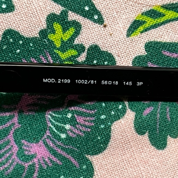 Versace Sunglasses 🕶️ LIKE NEW VERSACE SUNGLASSES VE2199 100281 BLACK/GOLD - Picture 6 of 6